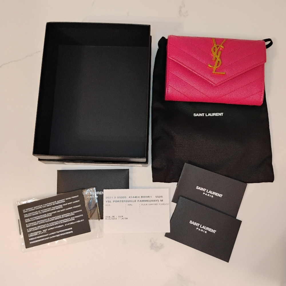 YSL Compact Wallet - Pink Yves Saint Laurent Leather w/GHW - Picture 15 of 15